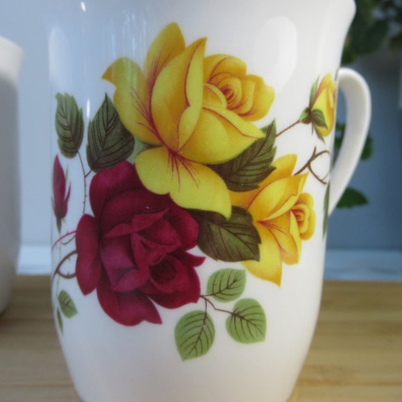2 Fine Bone China Mugs Roses by Royal Windsor, England - Picture 4 of 13